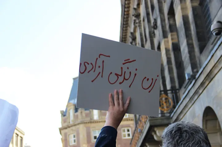 تجمع اعتراضی در تورنتو در حمایت از خیزش زن زندگی آزادی